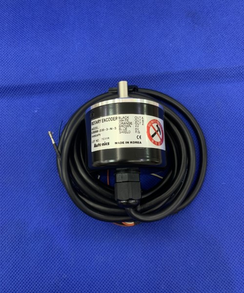 Bộ mã hóa vòng quay tương đối 50mm (Loại trục) Autonics E50S8-200-3-N-5